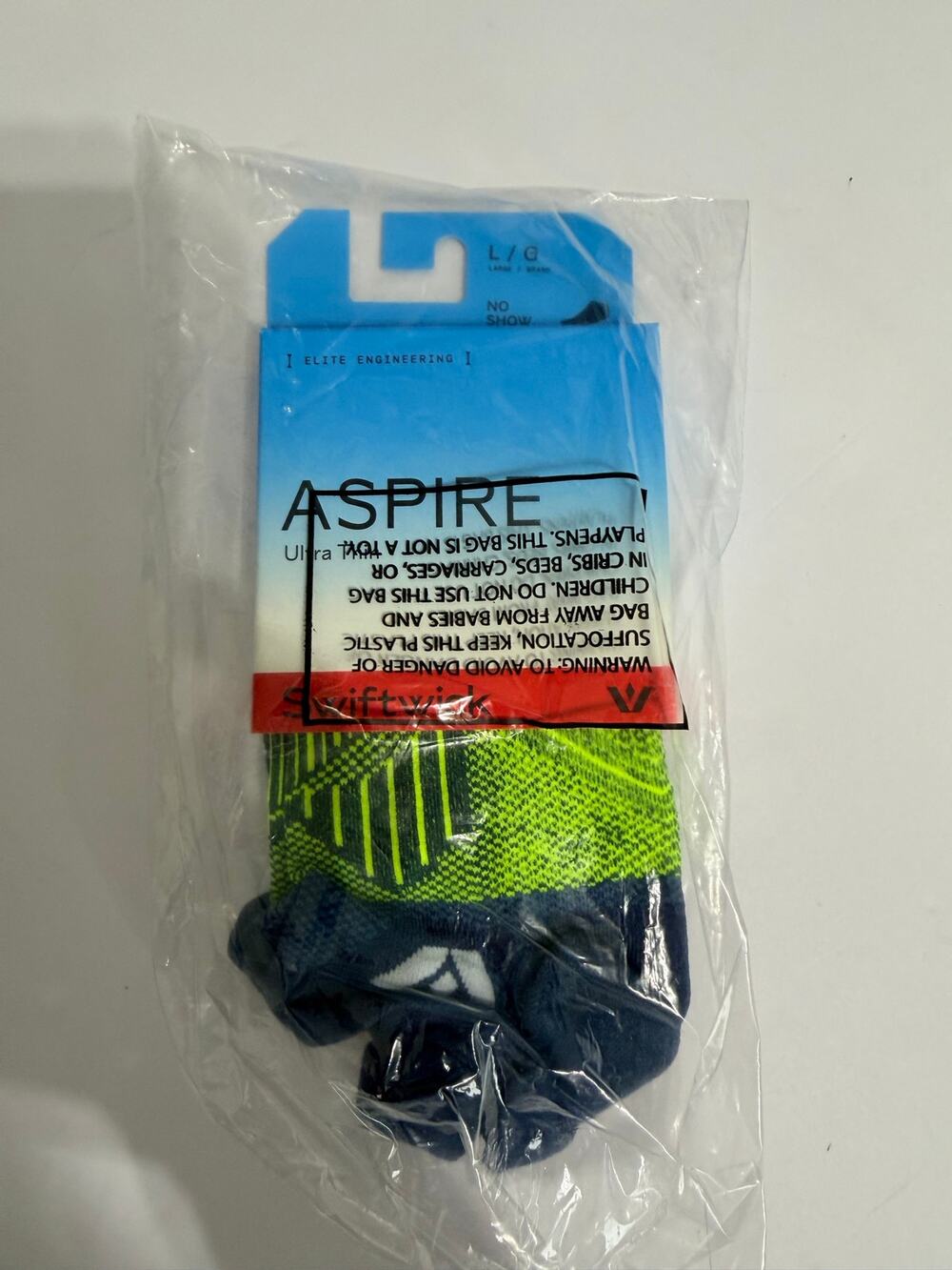 Swiftwick Aspire One No Show Socks Navy Blue Hi-Viz Yellow Size Large NIP